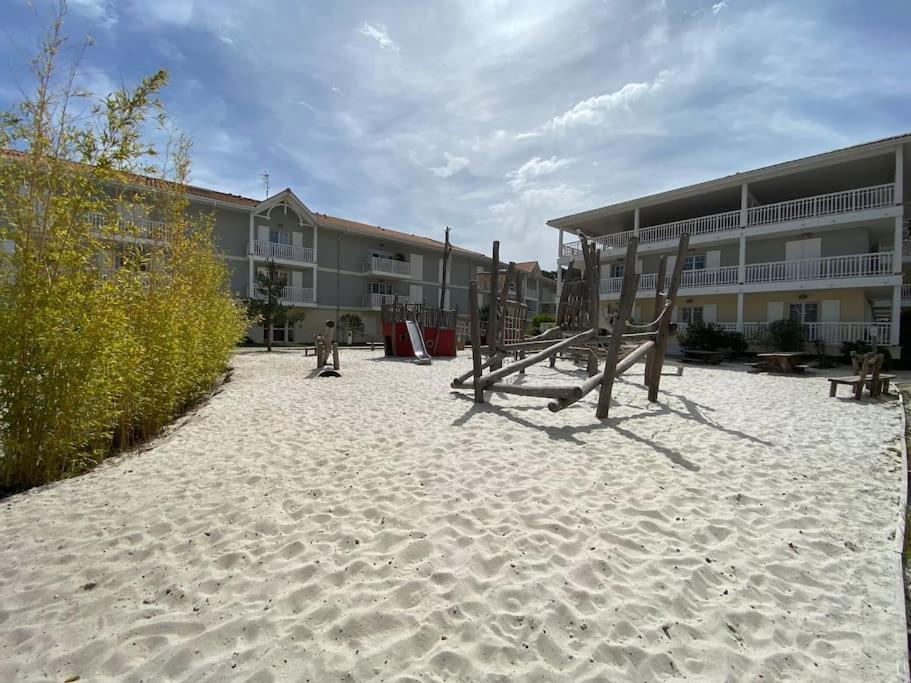 Maison Typee Arcachonnaise Avec Piscine Commune ลาเตสเตอ-เดอ-บูค ภายนอก รูปภาพ