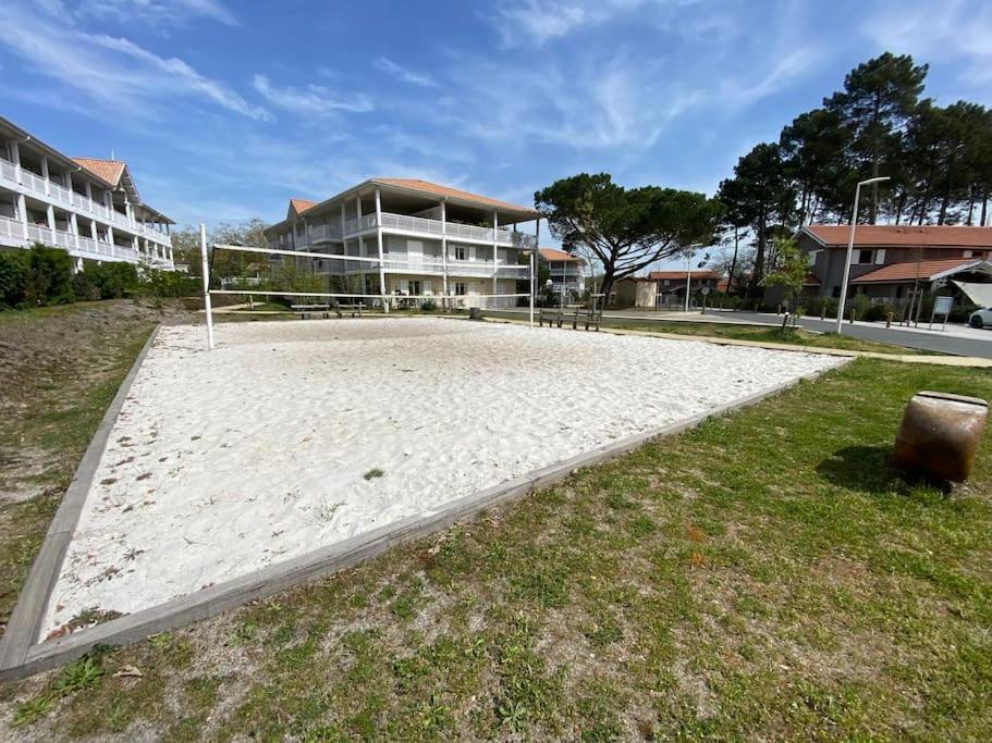 Maison Typee Arcachonnaise Avec Piscine Commune ลาเตสเตอ-เดอ-บูค ภายนอก รูปภาพ